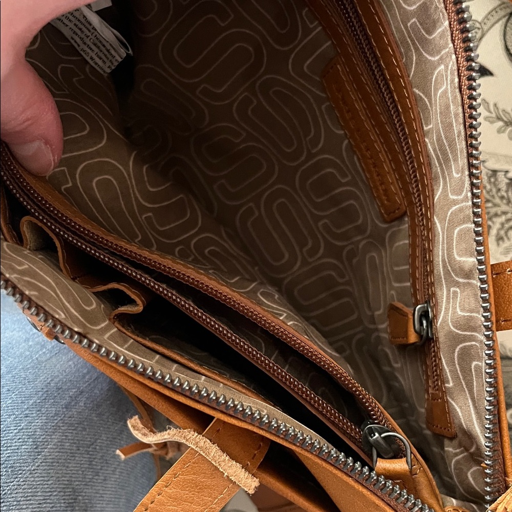 Spikes & Sparrow- Genuine Leather Tan shoulder Bag - - Picture 6 of 11